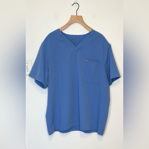 Figs Leon men’s scrub tops , lot of 3 , sz 3XL - Picture 3 of 14
